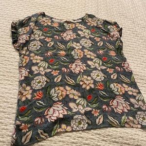Loft maternity blouse in small